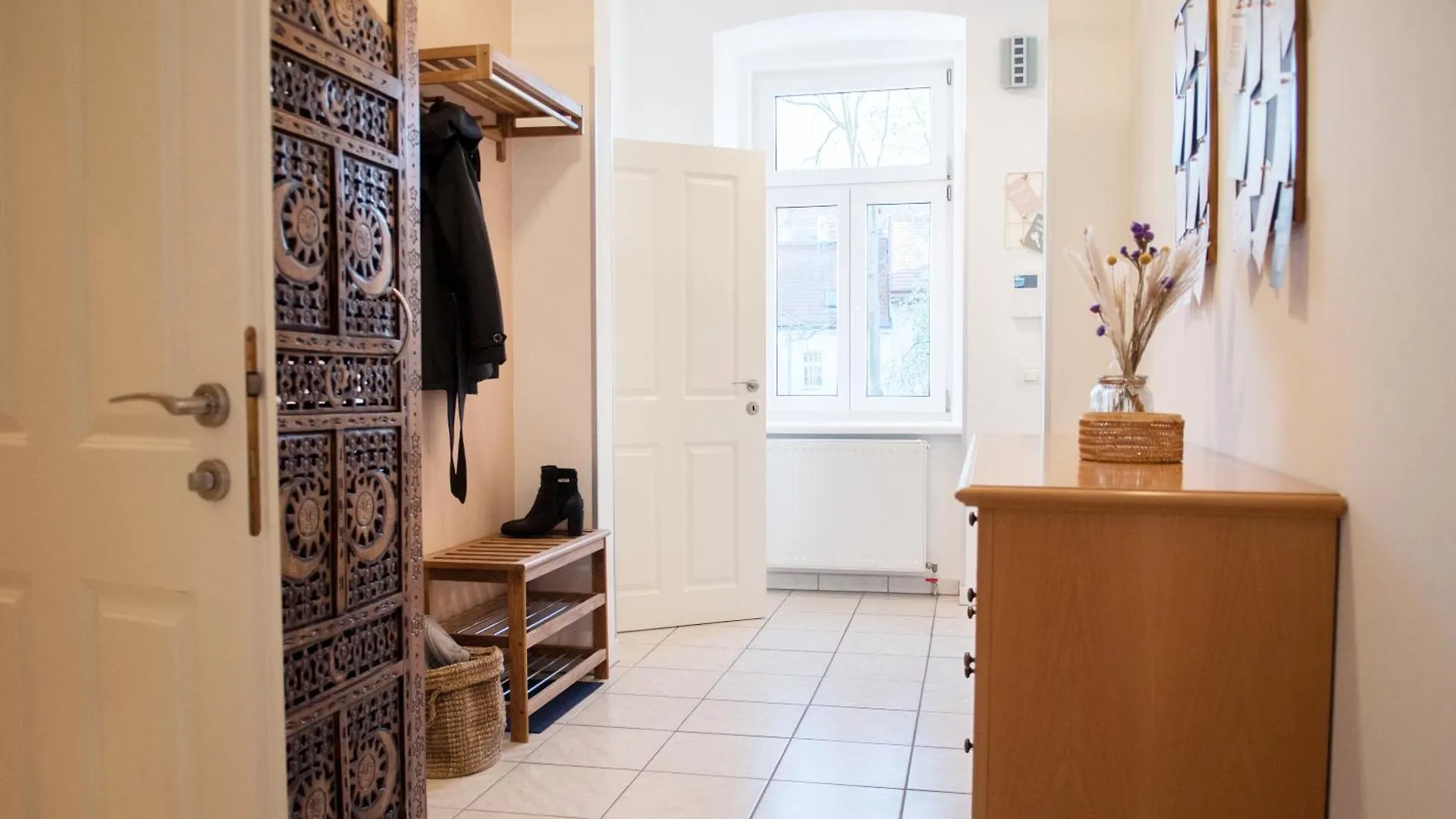 Kiwi Apartment וינה